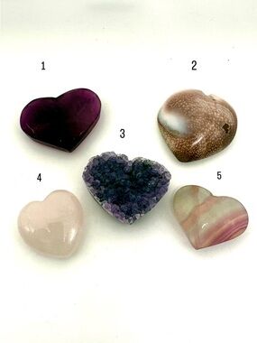 Lot of 4 Crystal Heart Carvings & 1 Shiva Eye Fossil Heart   Carving
